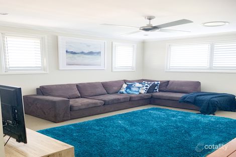 Property photo of 10 Monkerai Street Fern Bay NSW 2295