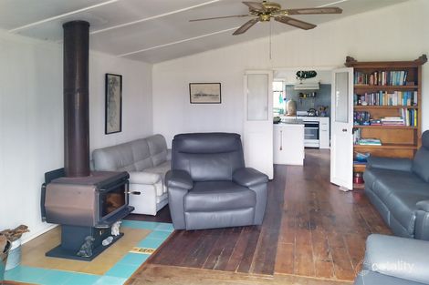 Property photo of 8 Johnson Lane Applethorpe QLD 4378