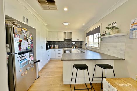 Property photo of 1 Brocade Place Young NSW 2594