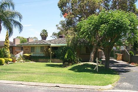 Property photo of 24 Sutherland Way Cloverdale WA 6105