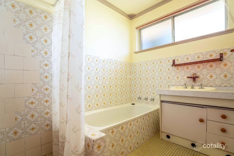 Property photo of 1 Anzac Place Orange NSW 2800