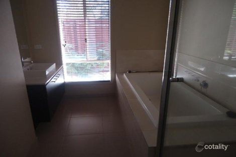 Property photo of 7 Inverloch Drive Point Cook VIC 3030