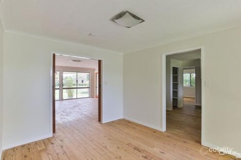 Property photo of 6 Sardon Street Centenary Heights QLD 4350