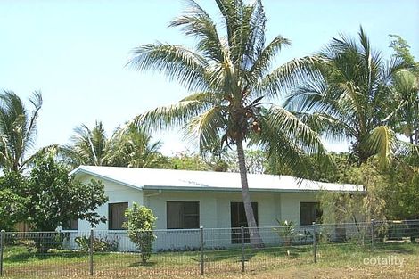 Property photo of 22 Kavieng Street Trinity Beach QLD 4879