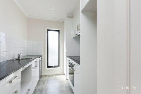 Property photo of 2/23A Smith Street North Bendigo VIC 3550