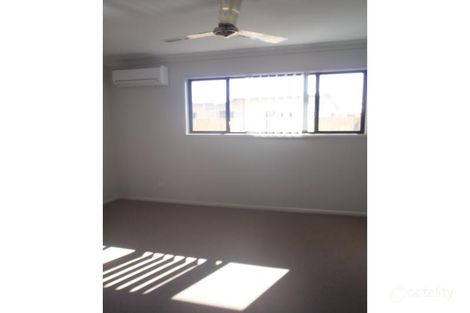 Property photo of 48 Newport Parade Blacks Beach QLD 4740