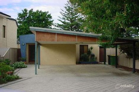 Property photo of 140 Kitchener Road Alfred Cove WA 6154