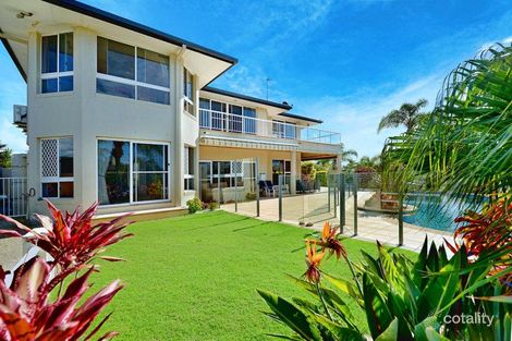 Property photo of 32 Cocos Crescent Broadbeach Waters QLD 4218