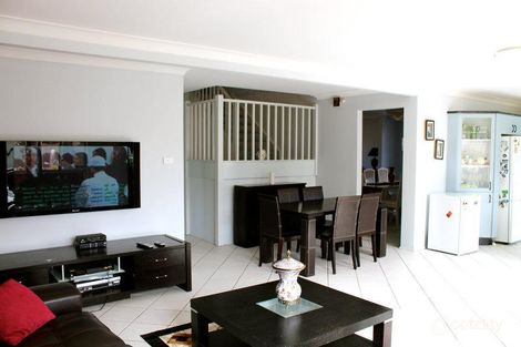 Property photo of 10 Bo Tree Place Prestons NSW 2170