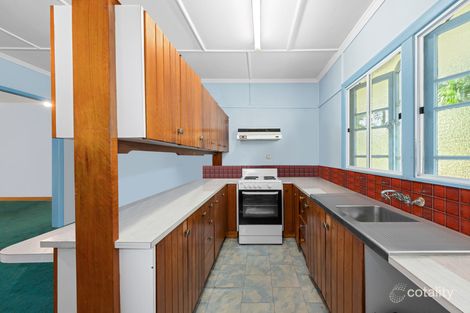 Property photo of 38 Logan Avenue Oxley QLD 4075