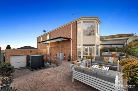 Property photo of 21 Daintree Grove Narre Warren VIC 3805