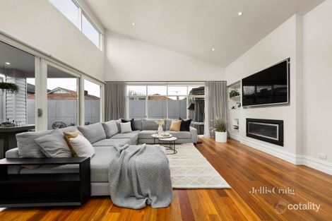 Property photo of 12 Daphne Street Pascoe Vale VIC 3044