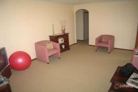 Property photo of 6 Poplar Crescent Jerrabomberra NSW 2619