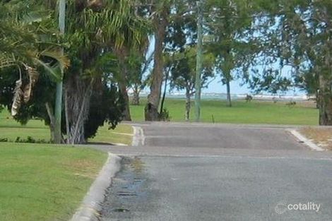 Property photo of 17 Queens Road Bowen QLD 4805