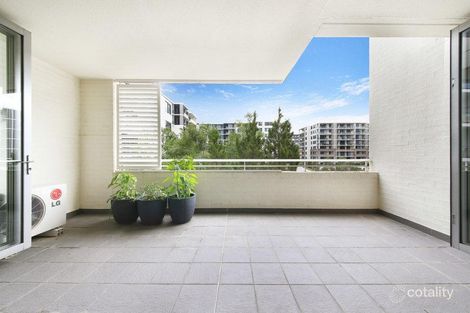 Property photo of 213/3 Stromboli Strait Wentworth Point NSW 2127