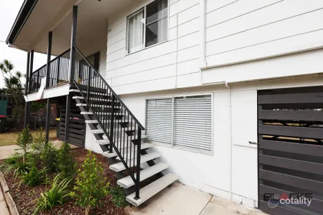 Property photo of 15 Beresford Crescent Dysart QLD 4745