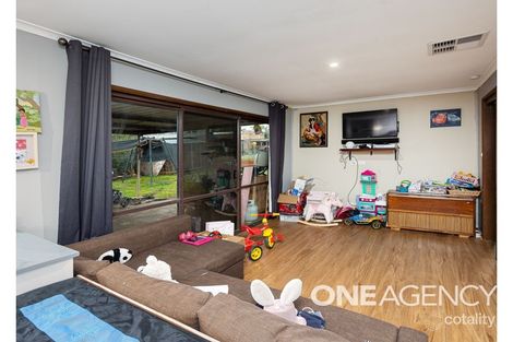 Property photo of 1 Malaya Drive Tolland NSW 2650
