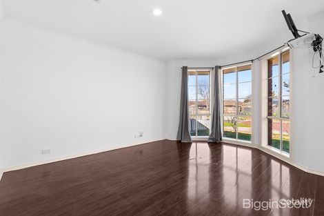 Property photo of 15 Buckhurst Way Hoppers Crossing VIC 3029