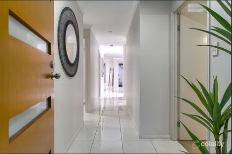 Property photo of 31 Kondalilla Place Fitzgibbon QLD 4018