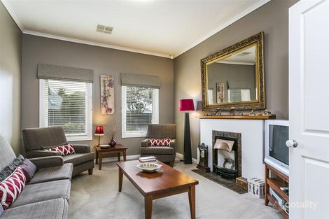 Property photo of 30 Allen Terrace Glenelg East SA 5045