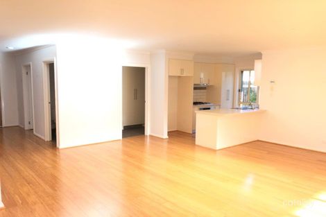 Property photo of 2/110 Hawker Street Ivanhoe VIC 3079