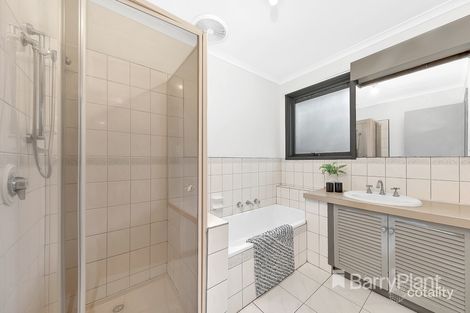 Property photo of 36 Mill Park Drive Mill Park VIC 3082