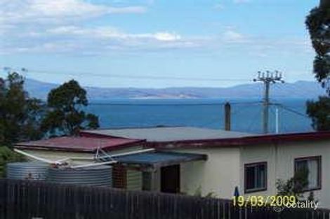 Property photo of 20 Pine Court Primrose Sands TAS 7173