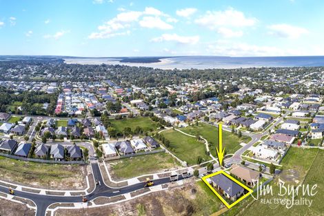 Property photo of 20 Headland Way Inverloch VIC 3996