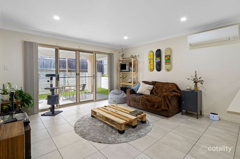 Property photo of 19 Dysart Drive Holmview QLD 4207
