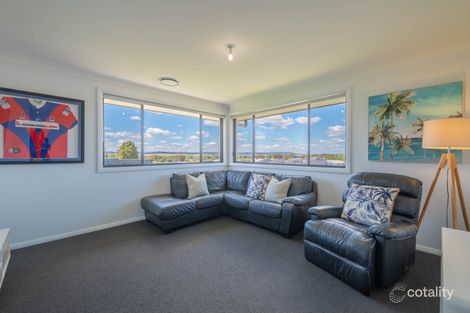 Property photo of 10 Hydrangea Avenue Parkes NSW 2870