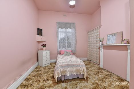 Property photo of 9 Station Street Reservoir VIC 3073