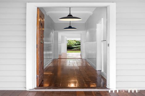 Property photo of 21 Pioneer Road Bellambi NSW 2518