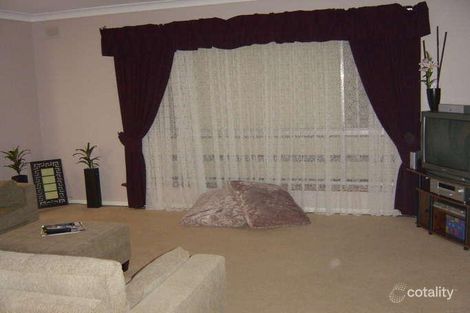Property photo of 22 Eyre Crescent Valley View SA 5093