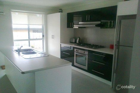 Property photo of 66 Skyhawk Avenue Hamlyn Terrace NSW 2259