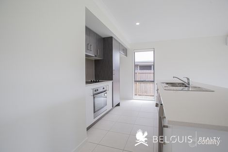 Property photo of 20 Splendour Circuit Yarrabilba QLD 4207