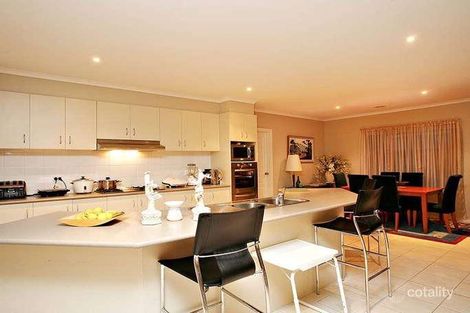 Property photo of 13 Danfield Drive Tarneit VIC 3029