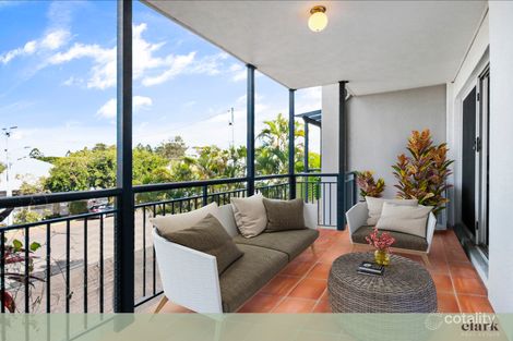 Property photo of 2/131 Stoneleigh Street Lutwyche QLD 4030