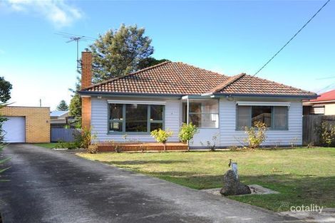 4 Harvey Ave, Herne Hill, VIC 3218