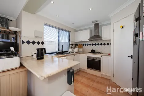 Property photo of 1 Chusan Lane Currambine WA 6028