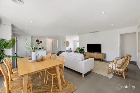 Property photo of 33 Centreside Drive Torquay VIC 3228