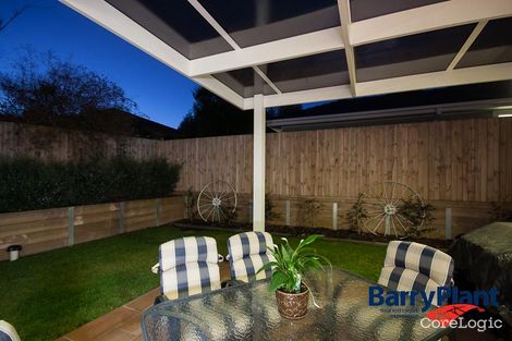 Property photo of 11 Avard Court Berwick VIC 3806