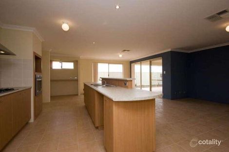 Property photo of 44 Crosthwait Circle Tapping WA 6065