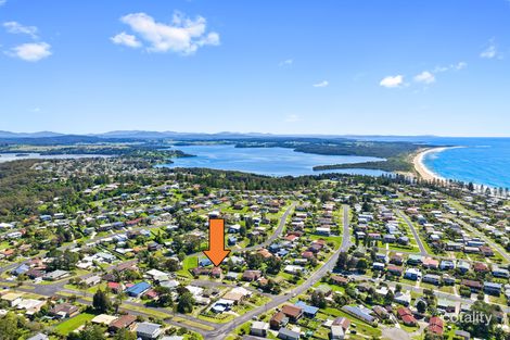 Property photo of 7 Green Place Tuross Head NSW 2537