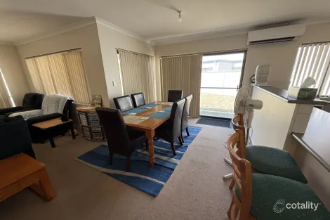 Property photo of 33 Damia Circle Port Denison WA 6525