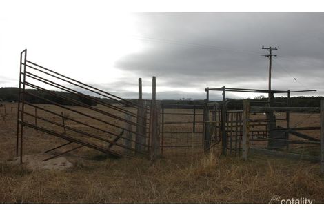 Property photo of 30 Ryan Road Lake Bathurst NSW 2580