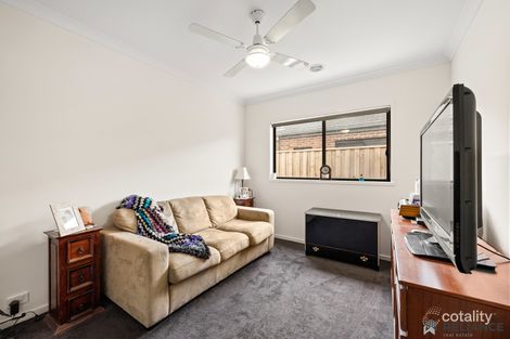 Property photo of 15 Oleary Way Maddingley VIC 3340