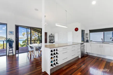 Property photo of 84 Crescent Drive Russell Island QLD 4184