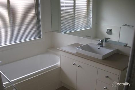 Property photo of 3 Mervyn Crescent Redland Bay QLD 4165