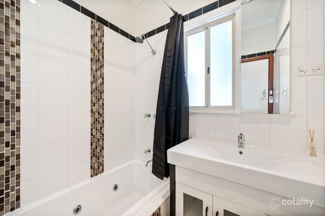 Property photo of 26 Hoskin Street Cloverdale WA 6105