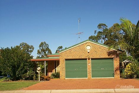 32 Robin Pde, Victoria Point, QLD 4165